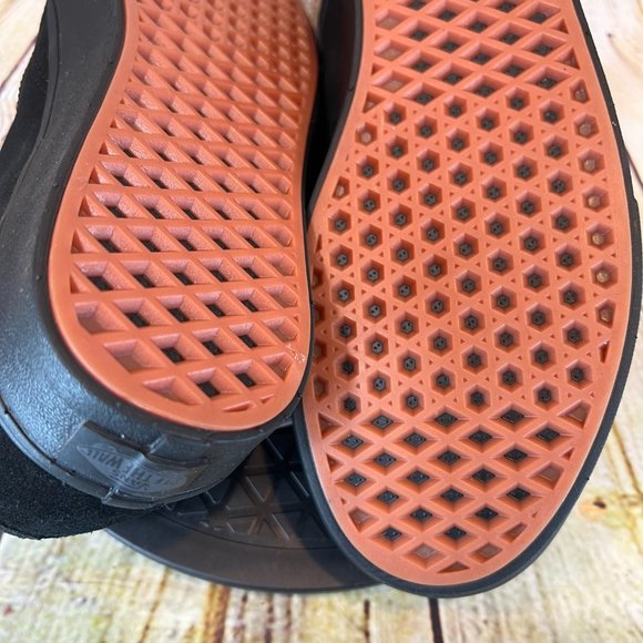 Vans Off the Wall Men's Solid Black Suede Low Top Lace Up Skate Sneakers 11.5 - Picture 7 of 8